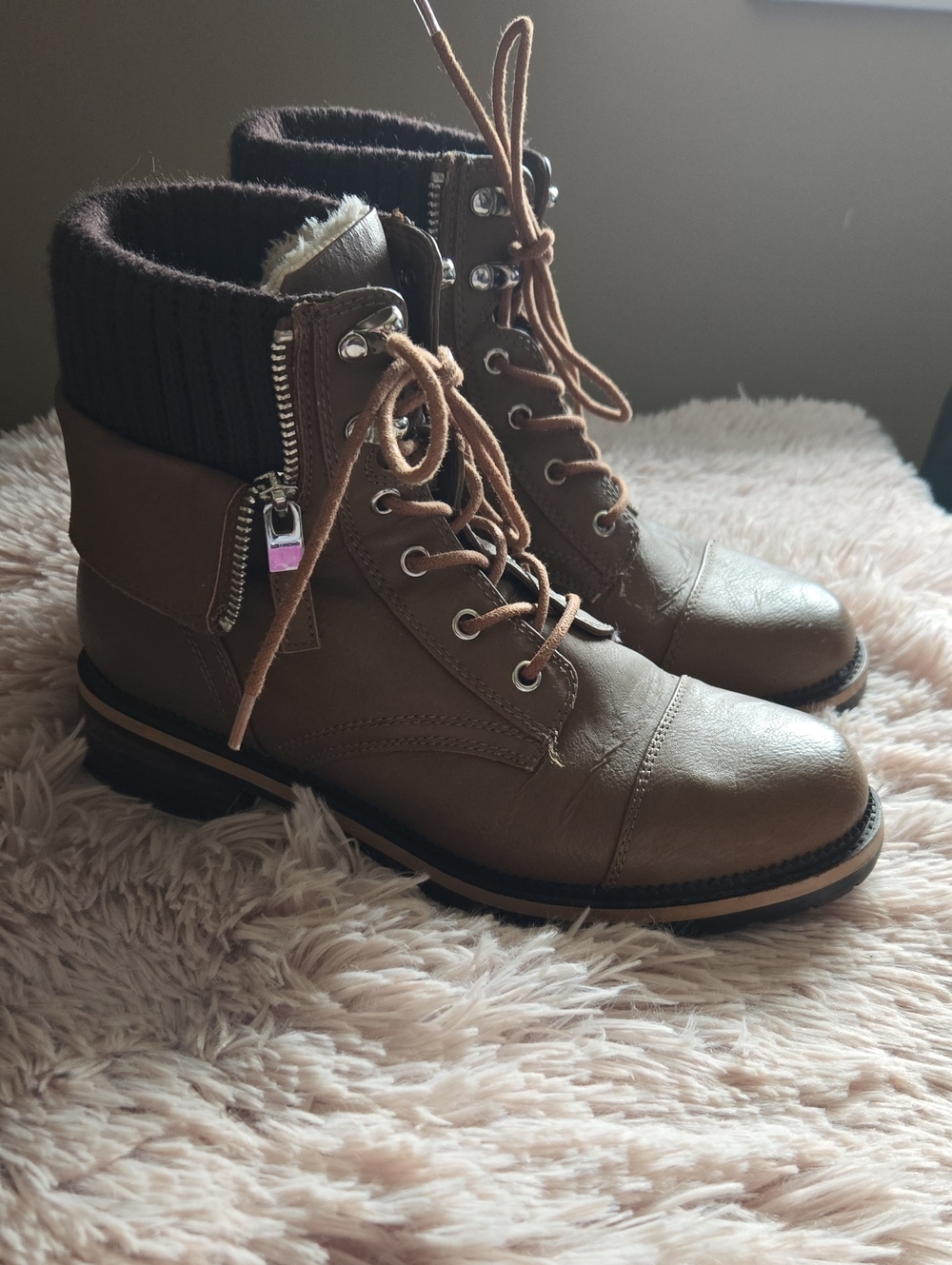 Call It Spring Womens Size 8 Women’s Brown Lace-Up Ankle Boots with Knit Cuff